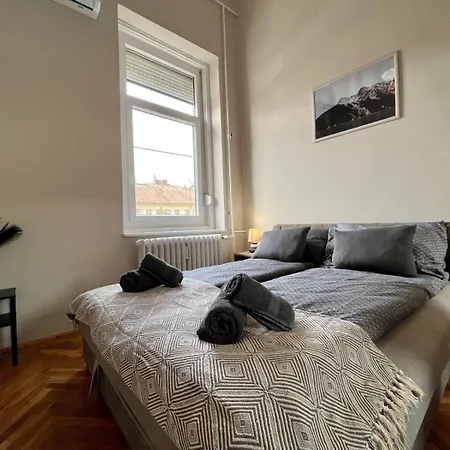 Apartmán Centre Batthyany *